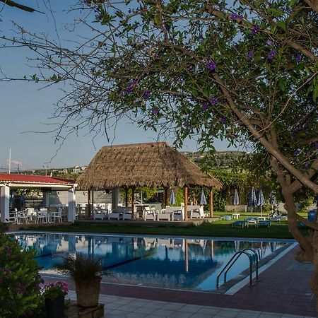 Evelin Hotel Платанес Экстерьер фото