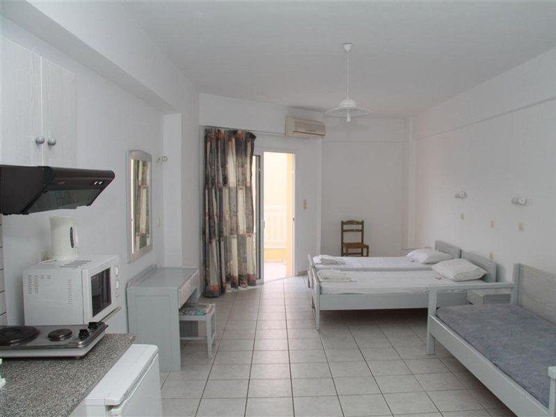 Evelin Hotel Платанес Экстерьер фото