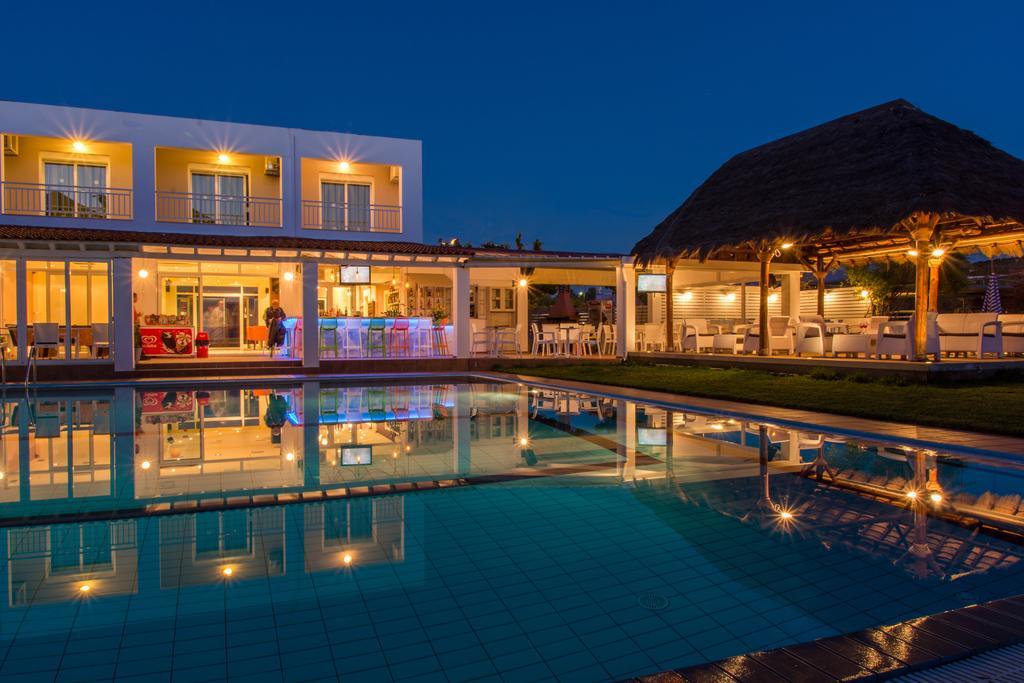 Evelin Hotel Платанес Экстерьер фото